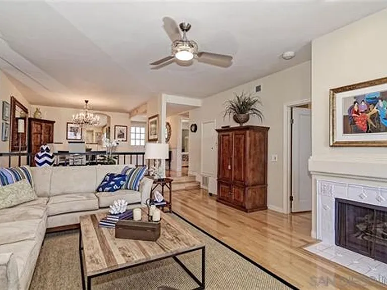 11 Kingston Ct E — Photo 7