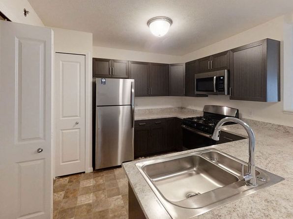 Andover Pointe Apartment Homes | 13106 Chandler Road Plz, Omaha, NE