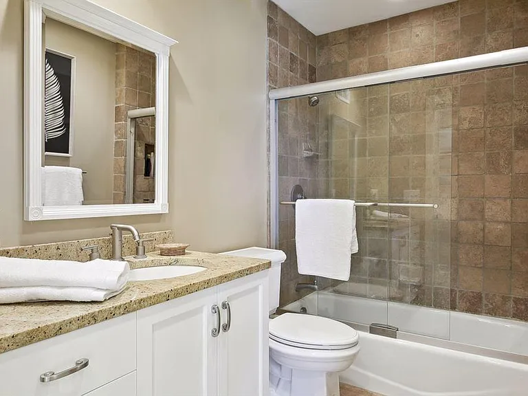 3229 Casco Cir — Photo 25