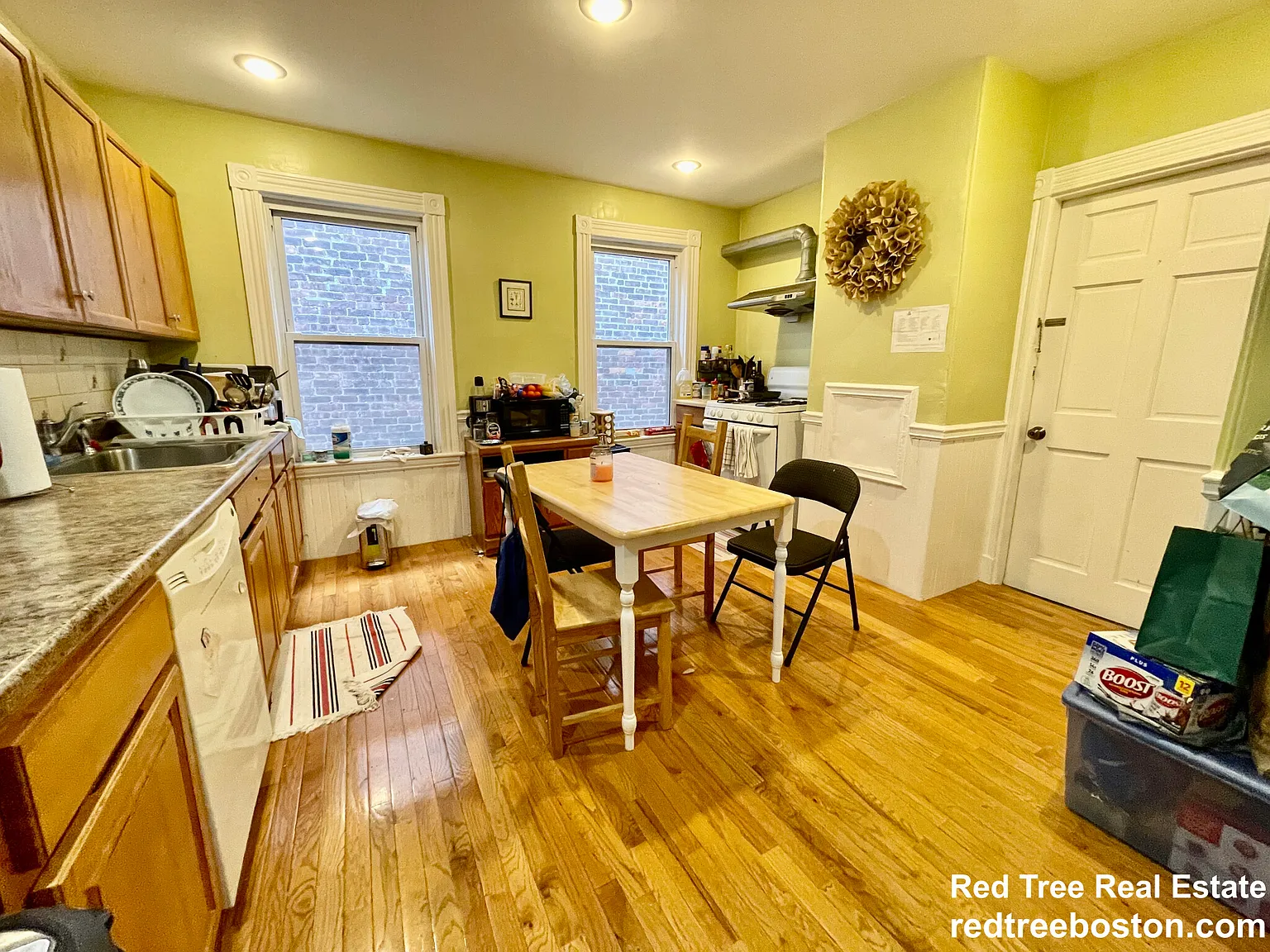 3 bed, 1200 sqft, $4,000 — Photo 4