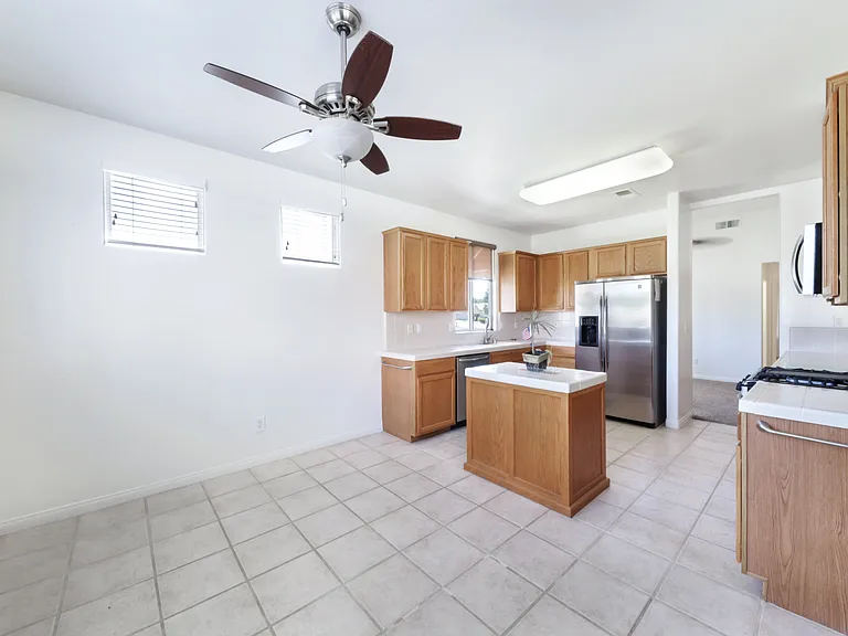 9802 Bourbon Rose Ct — Photo 22