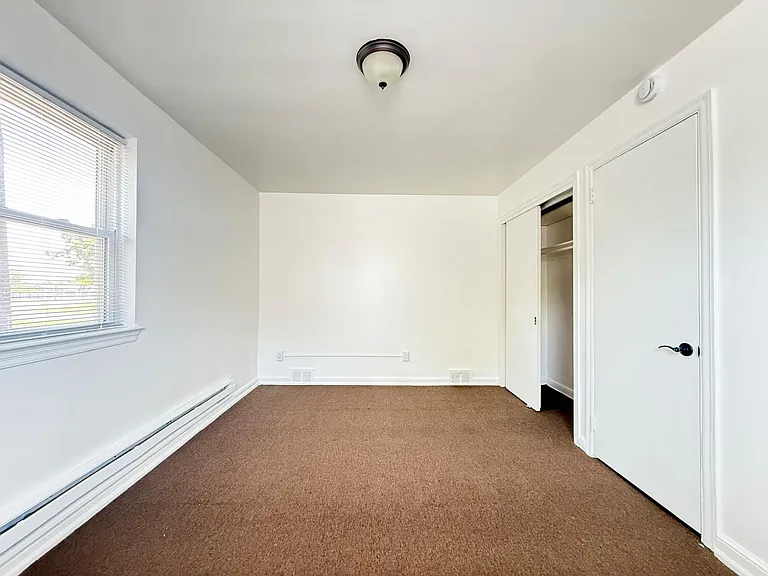 182 W Roosevelt Blvd #1/2-1 — Photo 8