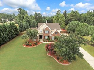 310 Silverbell Ln, Sharpsburg, GA 30277