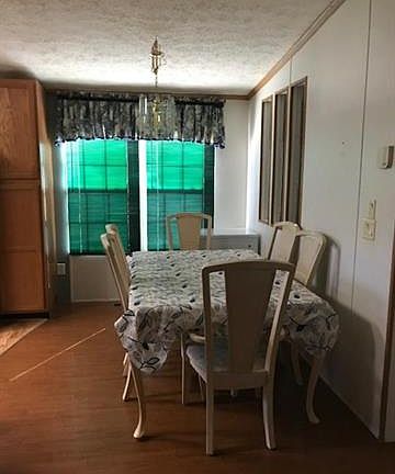3rd image of 1023 Wildflower Ln