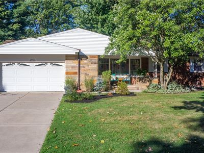 1856 Bremerton Rd, Lyndhurst, OH, 44124