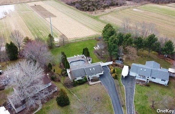 4th image of 64 Ida Ln