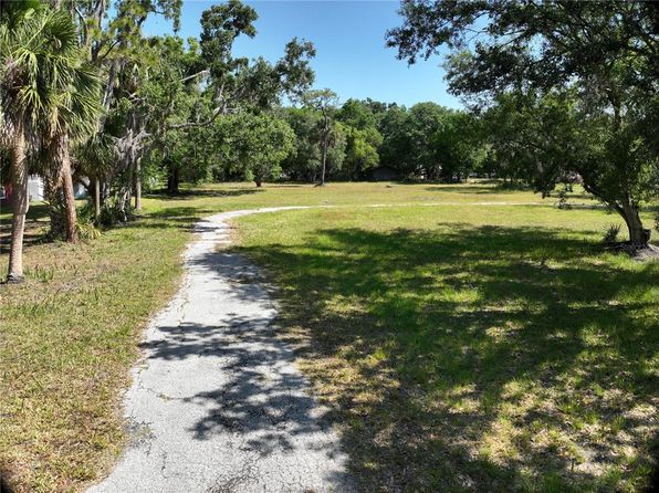 17335 Eagle Ln #39, Lutz, FL 33558