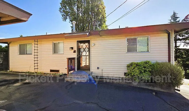 8671 Silverdale Way NW — Photo 2