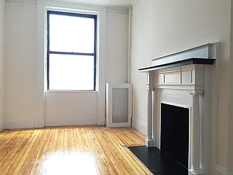 Rented by Salon Realty Corp