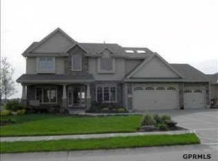 2037 S 192nd Ave, Omaha, NE 68130