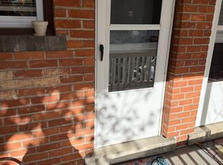417 1/2 W 4th St, Royal Oak, MI 48067