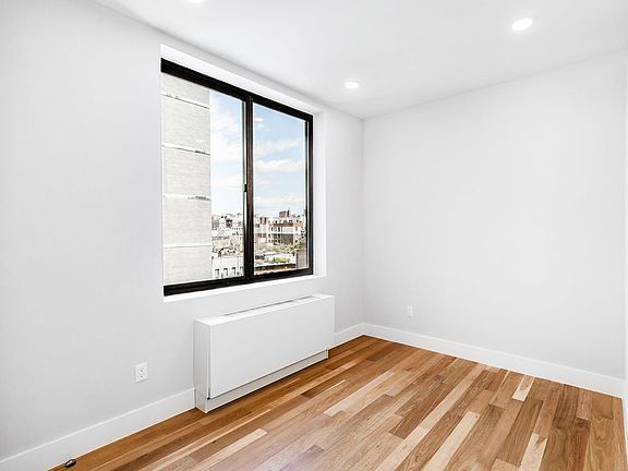 5th image of 101 E 10th St #8J
