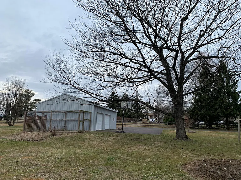 5522 Silo Hill Rd — Photo 10
