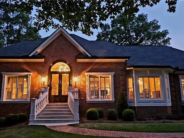 101 Oakland Hills Ct, Johns Creek, GA 30097
