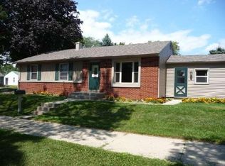 8232 W Concordia Ave, Milwaukee, WI 53222