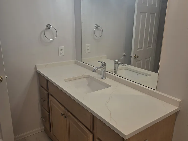 36 Racquet Rd — Photo 14