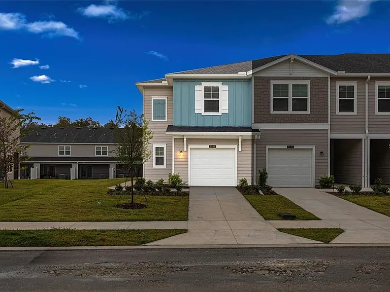 3644 SE 37th Ct — Photo 3