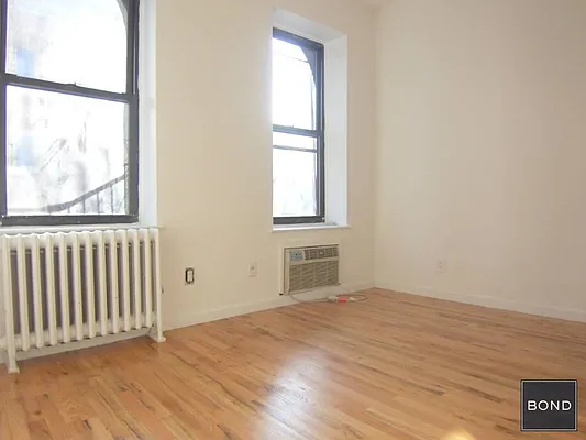 Rented by Bond New York | media 22