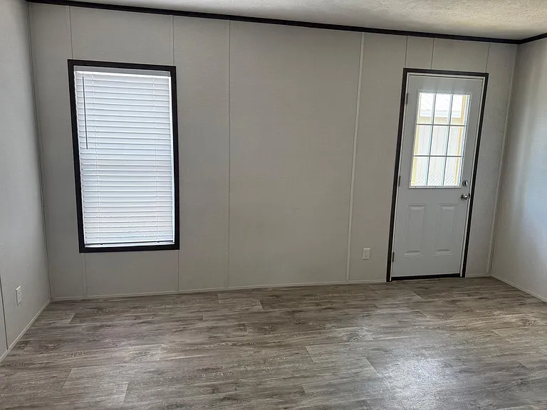 1824 Road 5730 — Photo 12