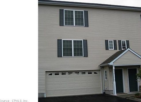 2nd image of 111 Briar Ln