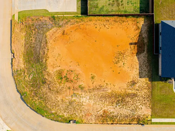 3907 Hidden Hills Cir, Longview, TX 75605