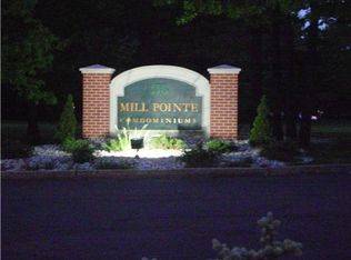 259 College Dr, Edison, NJ 08817