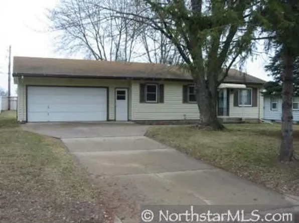 5401 Sumter Ave N, New Hope, MN 55428