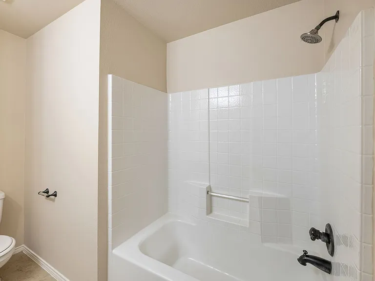 341 Orbit Dr — Photo 18