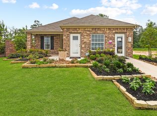 101 Black Bear Dr, Huntsville, TX 77320