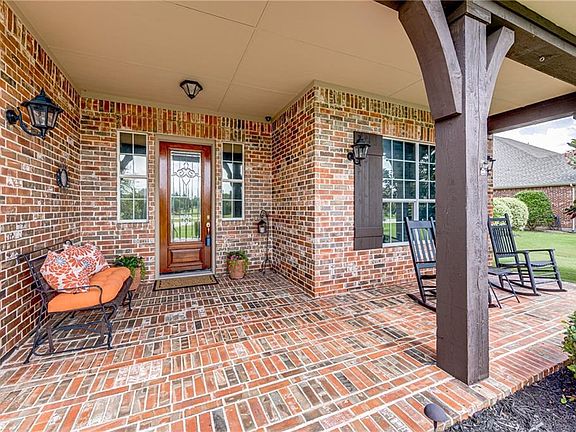 4th image of 5304 Ravensthorpe Dr
