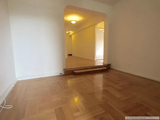 Rented by Sovereign Associates | media 16