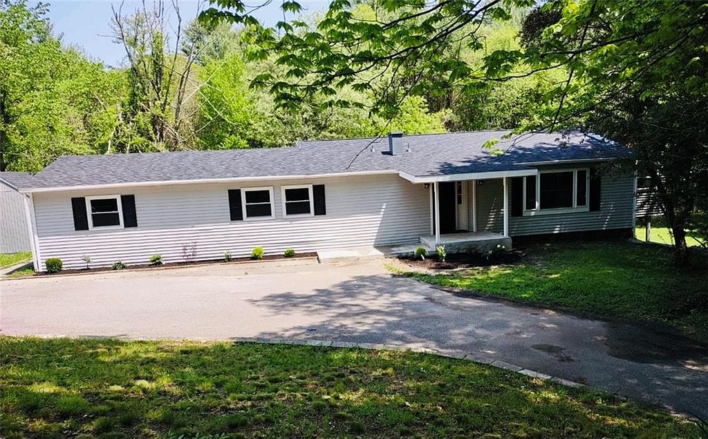 260 Woodville Alton Rd, Hope Valley, RI 02832 MLS 1339649 Zillow
