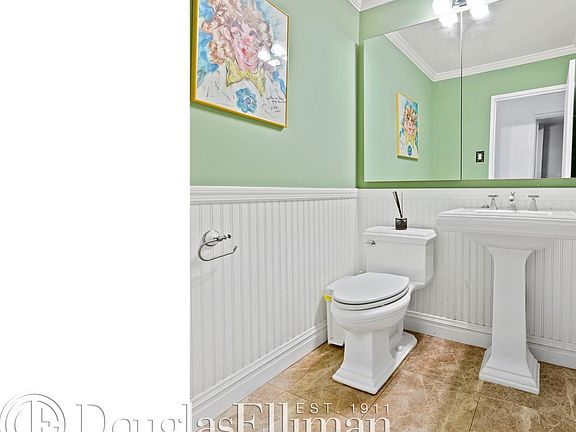 3rd image of 23 E 10th St APT 216
