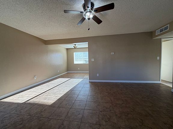 3rd image of 2520 Bishop Dr APT 100