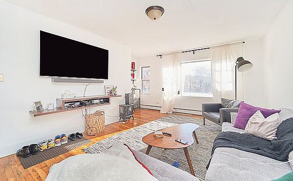 1st image of 541 Greene Ave #2