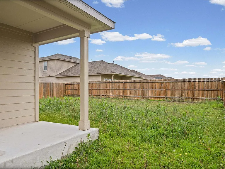 388 Arbor Hls — Photo 16
