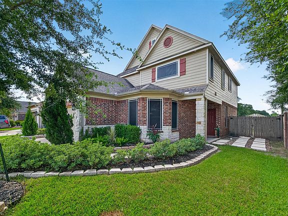 3rd image of 5102 Espuela Ln