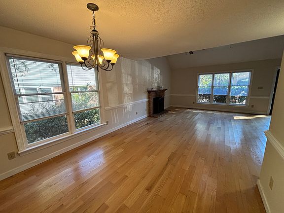 4th image of 5500 Fortunes Ridge Dr APT 76C