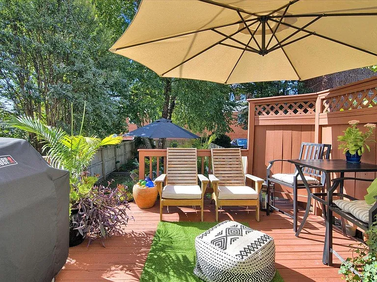 1527 Floyd Ave — Photo 37