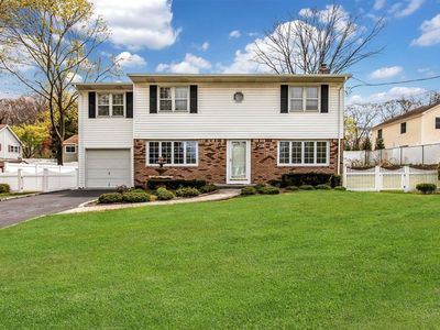 91 Hawthorne Road, Kings Park, NY, 11754