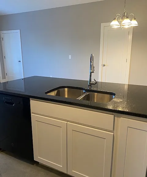 5577 N Edwards Cir #1 — Photo 3