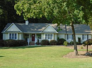 427 De Lara Cir, Granite Quarry, NC 28146