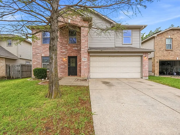 3009 Dusty Oak Dr — Photo 1