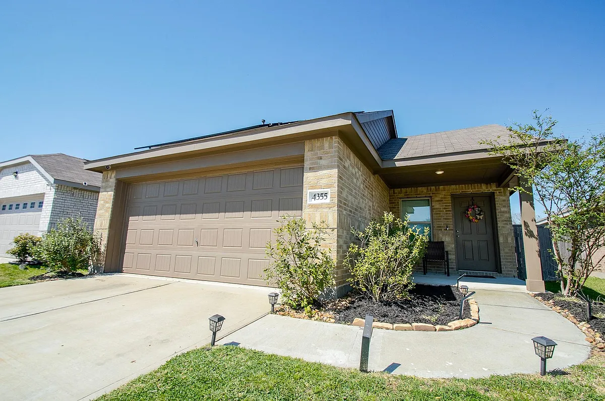 Building Photo - 4355 Palmetto Grove Ln