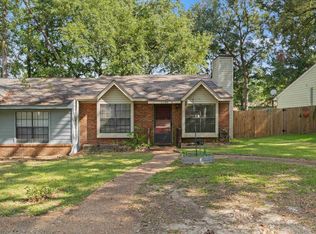 2720 Via Milano Ave #B, Tallahassee, FL 32303