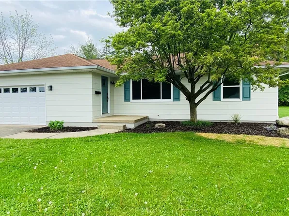 1091 Gary Ave, Girard, OH 44420