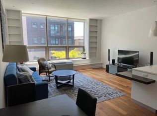 217 51st Ave APT 212, Long Island City, NY 11101