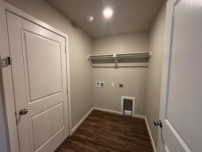 3506 Trenton Ave — Photo 4