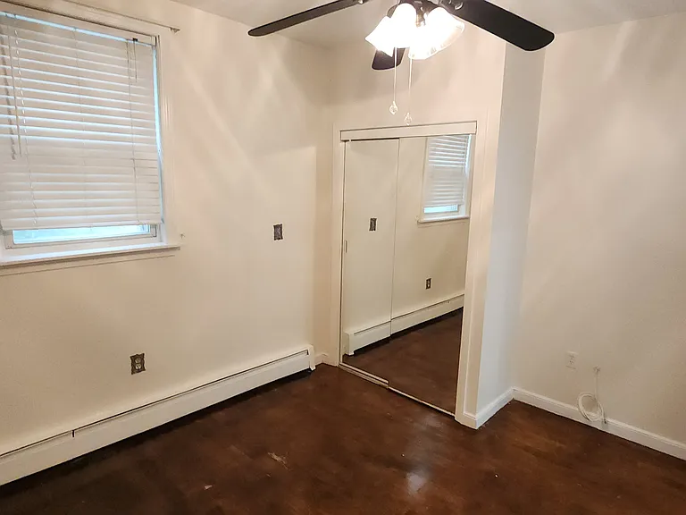 667 Saratoga St #2 — Photo 8
