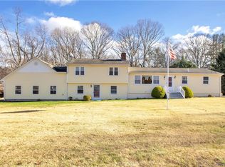 11 Andrew Dr, Shelton, CT 06484